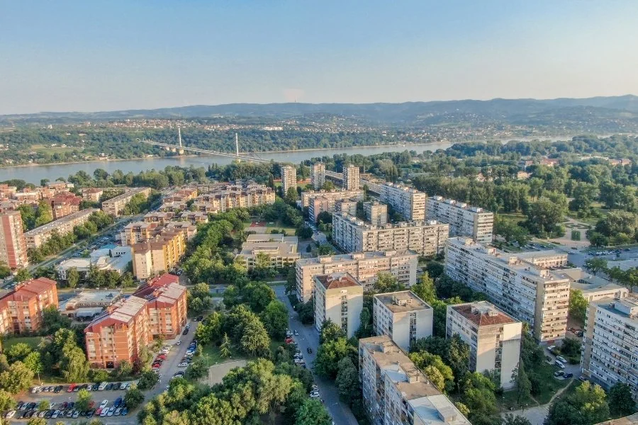 Novi Sad - Stambene zgrade i tržište nekretnina u Srbiji
